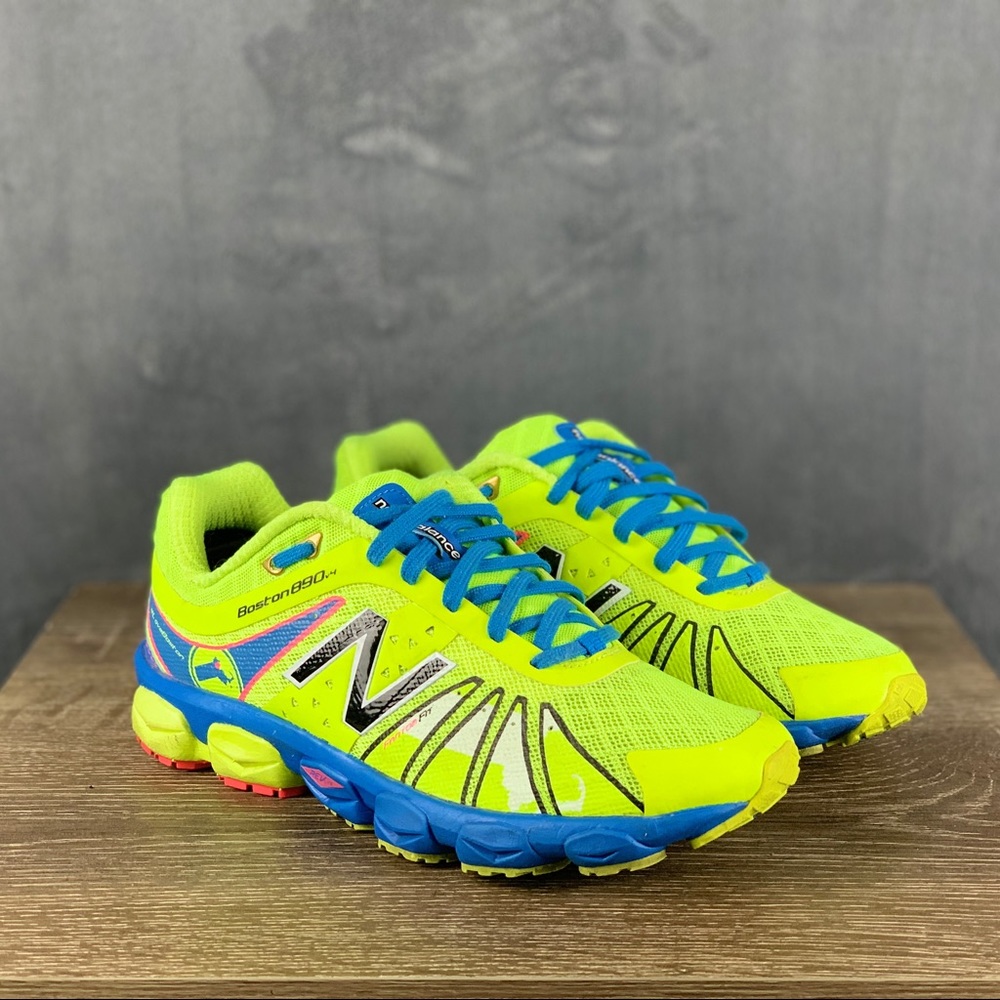 New Balance Boston 890 v4